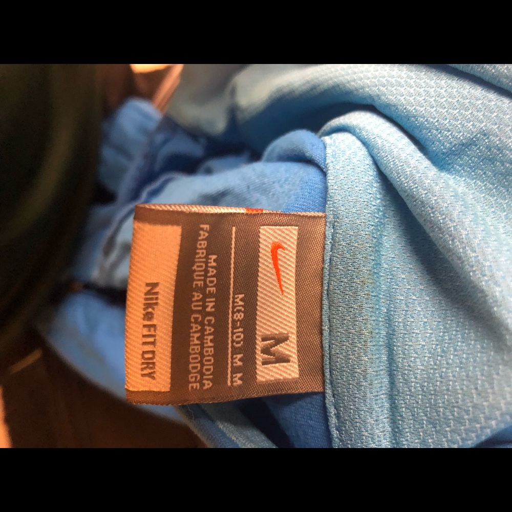 blue nike jacket - Picture 2 of 3